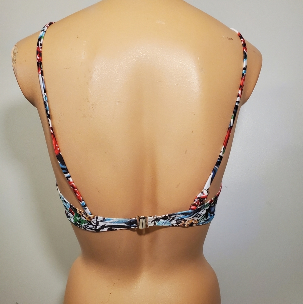 NWOT Crop or Bikini Swim Top - Picture 3 of 6